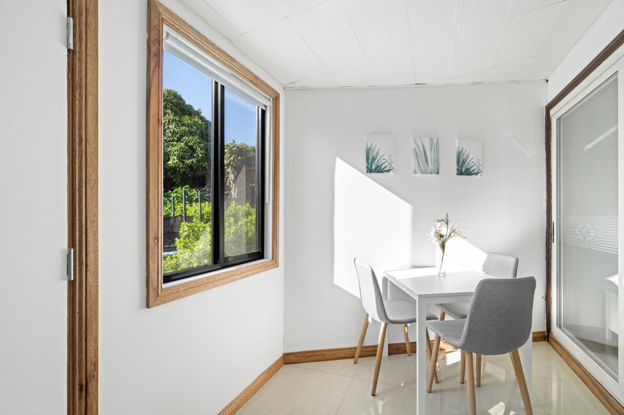 Spacious 1 Bedroom Guest House With Free Parking Cité de Cité de Sydney Extérieur photo